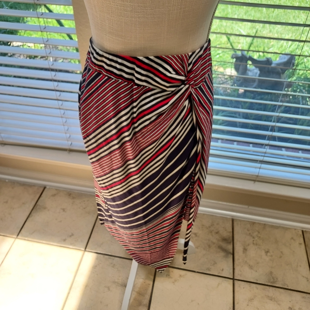 CATO WRAP AROUND STYLE RED, WHITE & BLUE STRIPS, ELACTIC WAIST PULL UP SHIRT - Picture 2 of 4